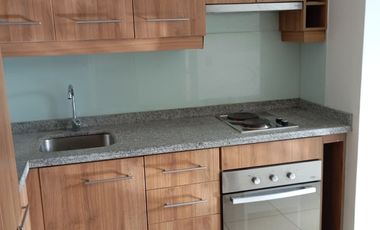 ARRIENDO DEPARTAMENTO DE 1 DORM PRIMER PISO METRO VICUÑA MACKENNA