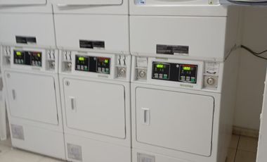 ARRIENDO DEPARTAMENTO DE 1 DORM PRIMER PISO METRO VICUÑA MACKENNA