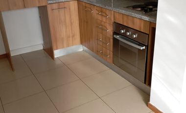 ARRIENDO DEPARTAMENTO DE 1 DORM PRIMER PISO METRO VICUÑA MACKENNA