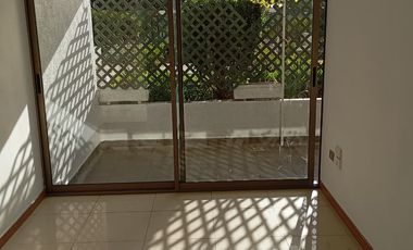 ARRIENDO DEPARTAMENTO DE 1 DORM PRIMER PISO METRO VICUÑA MACKENNA