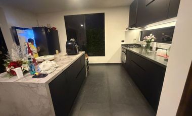 Casa Campestre en Venta - Zona Via QUIMBAYA