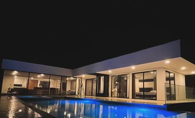 Casa Campestre en Venta - Zona Via QUIMBAYA