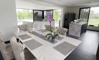 Casa Campestre en Venta - Zona Via QUIMBAYA