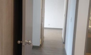 CHÍA APARTAMENTO EXTERIOR Oportunidad única en el sector de Guaymaral. Vendo espectacular apartamento esquinero, totalmente exterior y con excelente i