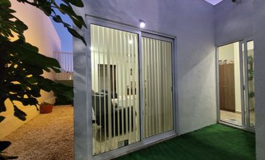 CASA DE UN PISO CON CUATRO RECAMARAS EN CORREGIDORA QUERETARO