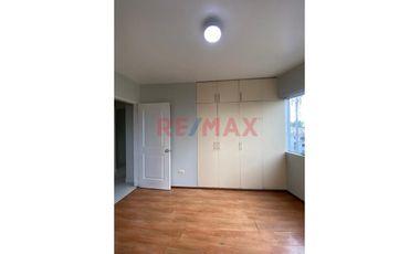 Venta Departamento Surco | Av Encalada - Cerca Embajada Americana - |Balcon | Piscina En Areas Comunes