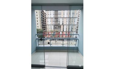 Venta Departamento Surco | Av Encalada - Cerca Embajada Americana - |Balcon | Piscina En Areas Comunes