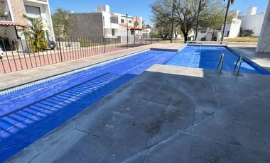 CASA DE CUATRO REC. UNA EN PLANTA BAJA