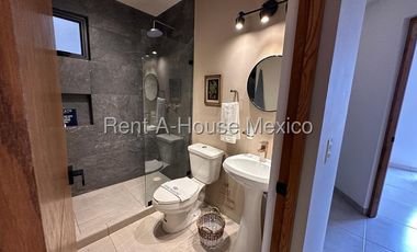 Departamento Nuevo en venta Zakia, Planta Alta | 2 recamaras, área TV | Alberca, Gimnasio, Jardín