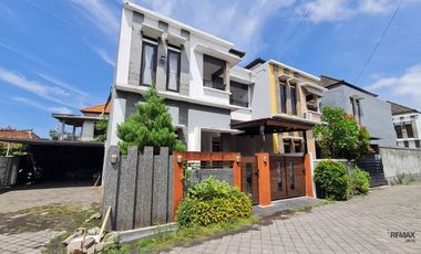 Rumah Mewah Modern Akses Jalan Bagus Dijual, di Denpasar Utara Area