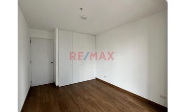 🏢 Departamento De Estreno En San Isidro – Ubicación Premium