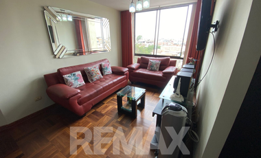 DEPARTAMENTO SEMI AMOBLADO EN VENTA EN CONDOMINIO SEGURO – 84 m² + COCHERA.