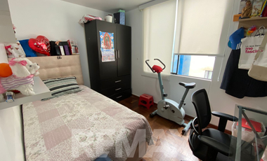 DEPARTAMENTO SEMI AMOBLADO EN VENTA EN CONDOMINIO SEGURO – 84 m² + COCHERA.