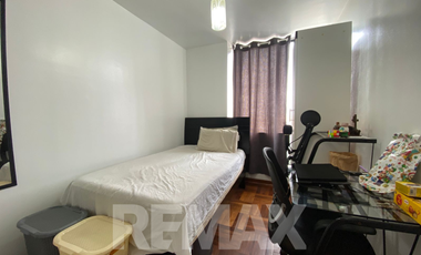 DEPARTAMENTO SEMI AMOBLADO EN VENTA EN CONDOMINIO SEGURO – 84 m² + COCHERA.