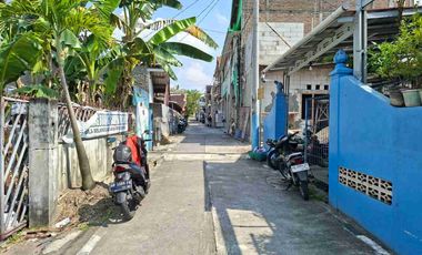 DIJUAL TANAH STRATEGIS JARANG ADA COCOK KOST,KAVINGAN UTARA AMBARUKMO PLZA