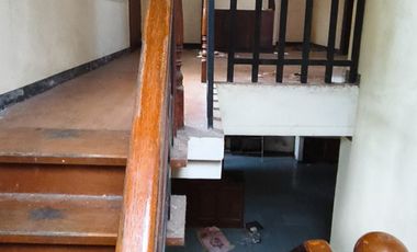 RUSH Sale Metrovilla Mapulang Lupa  177 Sqm Lot Area, 200 Sqm Old House, 4 BR, 2 T&B Valenzuela City