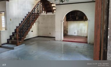 RUSH Sale Metrovilla Mapulang Lupa  177 Sqm Lot Area, 200 Sqm Old House, 4 BR, 2 T&B Valenzuela City