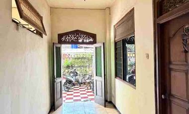 RUMAH KOS 2 LANTAI EKLUSIF DI PUSAT KOTA KAWASAN WISATA PRAWIROTAMAN JOGJAKARTA DEKAT MALIOBORO
