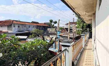 RUMAH KOS 2 LANTAI EKLUSIF DI PUSAT KOTA KAWASAN WISATA PRAWIROTAMAN JOGJAKARTA DEKAT MALIOBORO