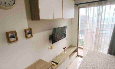Springwood | Studio | Bulaan