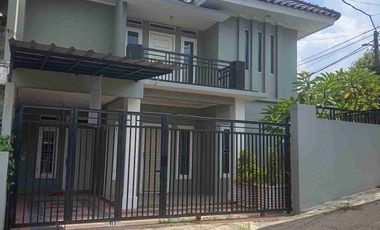 Dijual Rumah Bangunan Baru Posisi Hook, di Komplek Pertamina Cimanggis, dekat Tol Cisalak