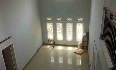 Dijual Rumah Bangunan Baru Posisi Hook, di Komplek Pertamina Cimanggis, dekat Tol Cisalak