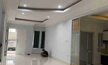 Disewakan Rumah Bagus Siap Huni di Gedung Hijau, Pondok Indah