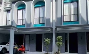 Rumah 3 Lt Ready Stock di Cipayung 4 Menit LRT Ciracas, Mabes TNI Dekat Toll Bambu Apus, TMII