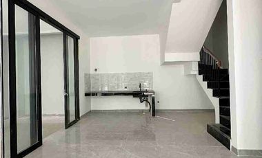 Rumah 3 Lt Ready Stock di Cipayung 4 Menit LRT Ciracas, Mabes TNI Dekat Toll Bambu Apus, TMII