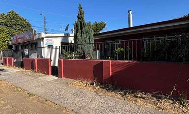 arriendo casa con local comercial