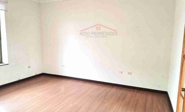 Se Arrienda Hermosa Casa de Amplias Dimensiones con Destino Administrativo, en el Centro de Quillota
