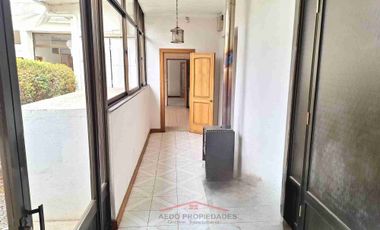 Se Arrienda Hermosa Casa de Amplias Dimensiones con Destino Administrativo, en el Centro de Quillota