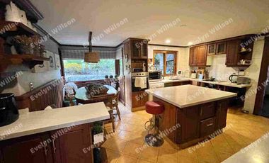 Se vende espectacular casa con enorme terreno en condominio Altos del carmen 🫶🏼