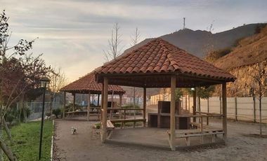 En venta casa 4 dormitorios en condominio, comuna de San Bernardo