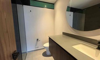 VENTA HERMOSO APARTAMENTO EN ALTOS DE POBLADO, MEDELLIN