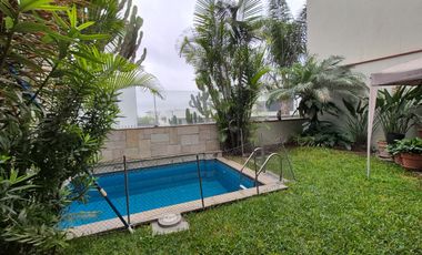 Casa 278 m2 en venta Casuarinas Alta  Santiago de Surco