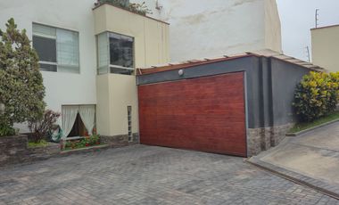 Casa 278 m2 en venta Casuarinas Alta  Santiago de Surco