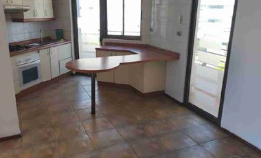 Se vende Dpto amplio con 2 terrazas, AVDA del mar.