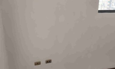 Se vende Dpto amplio con 2 terrazas, AVDA del mar.