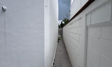 CASA EN VENTA EN VILLAS PALMIRA QUERETARO, ZONA DEL CAMPANARIO EN QUERETARO