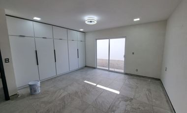 CASA NUEVA CON TERRENO GRANDE EN VENTA, FRACC ROSAMAR, ROSARITO