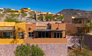 Casa en venta en La Paz Baja California sur en Puerta Cortez campo de GOLF beachclub y marina