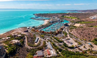 Casa en venta en La Paz Baja California sur en Puerta Cortez campo de GOLF beachclub y marina