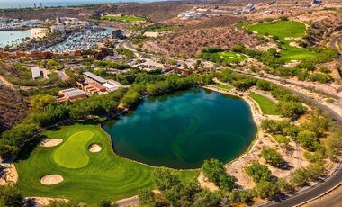 Casa en venta en La Paz Baja California sur en Puerta Cortez campo de GOLF beachclub y marina