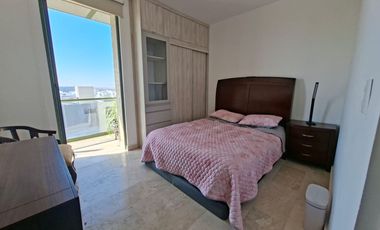 Departamento renta Juriquilla Querètaro amueblado paradisiacaa vista panoramica amueblado