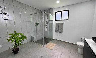 VENTA CASA CAMPESTRE LOMA DEL ESCOBERO ENVIGADO