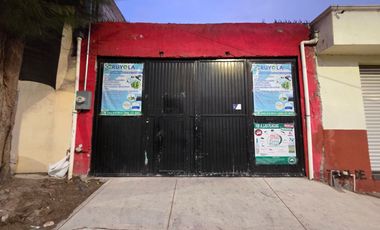 Bodega comercial en renta con pequeño departamento