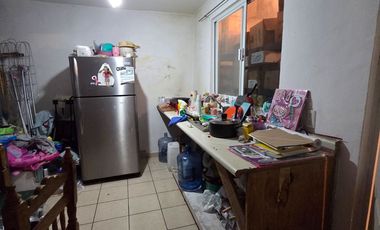 Bodega comercial en renta con pequeño departamento