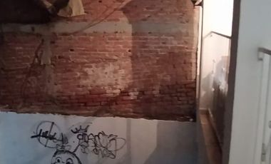 Bodega comercial en renta con pequeño departamento