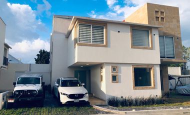 SE VENDE CASA NUEVA EN METEPEC